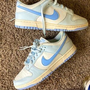 Women Nike Dunks Low Size 8.5